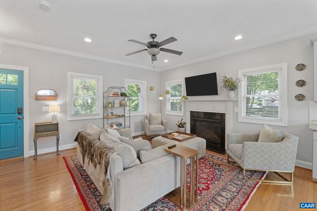 1012 Locust Ln, House other with 3 bedrooms, 3 bathrooms and null parking in CHARLOTTESVILLE VA | Image 11
