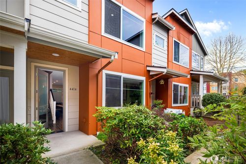 4414 Martin Luther King Jr Way S, Seattle, WA, 98108-1688 | Card Image
