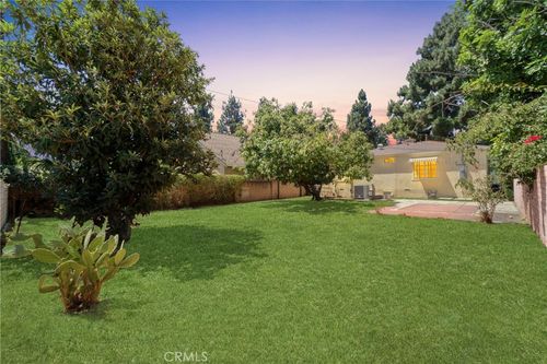 1830 N Pass Avenue, Burbank, CA, 91505 | Card Image
