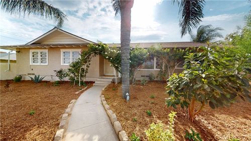 732 N Olive Ave, Rialto, CA, 92376-5036 | Card Image