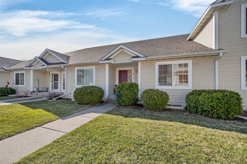 2815 Orinoco Ct Sw, Altoona, IA, 50009-8921 | Card Image