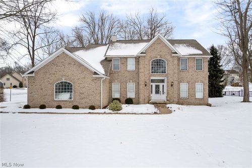 477 Misty Ln, Copley, OH, 44321-3034 | Card Image