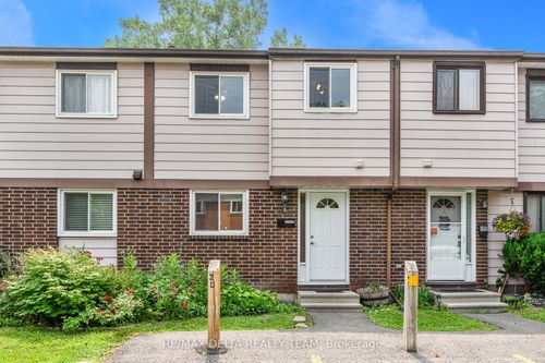 20-2000 Falkirk Cres, Gloucester, ON, K1B4Y7 | Card Image