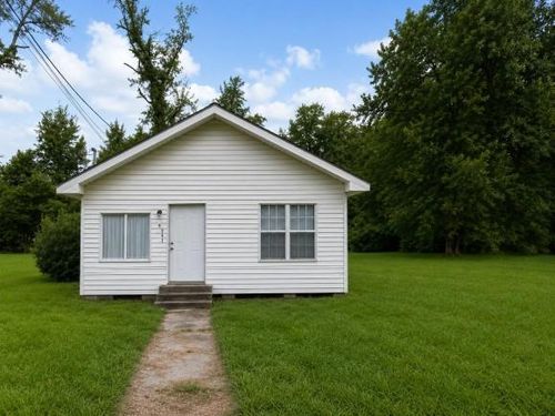 407 W Sixth Street, Oakdale, LA, 71463 | Card Image