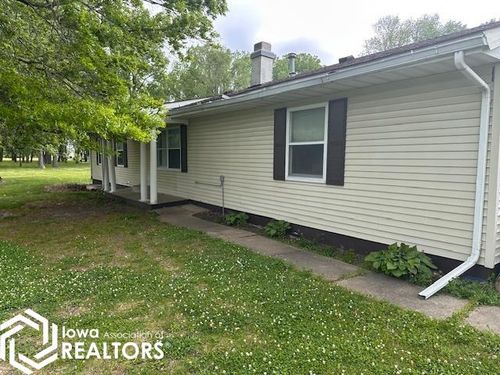 627 Edwards Dr, Ottumwa, IA, 52501-1113 | Card Image