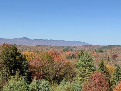 216 Ghastly Job Way, Wilmington, VT, 05363 | Card Image
