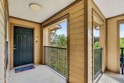 1338-7800 Point Meadows Dr, Jacksonville, FL, 32256-4606 | Card Image