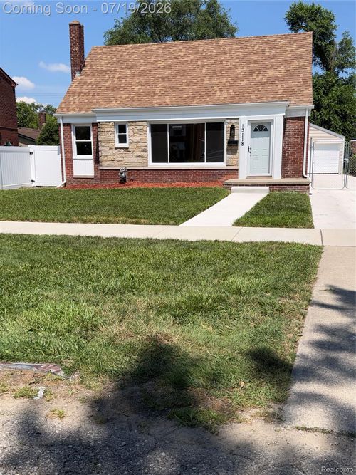 13118 Pembroke Ave, Detroit, MI, 48235-1165 | Card Image