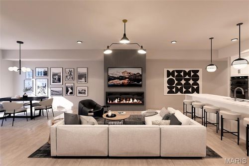 104-1121 S Main St, Saint Charles, MO, 63301-3522 | Card Image