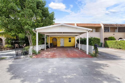 7144 W 2nd Ln, Hialeah, FL, 33014-5316 | Card Image