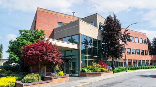 200-710 Redbrick St, Victoria, BC, V8T5J3 | Card Image