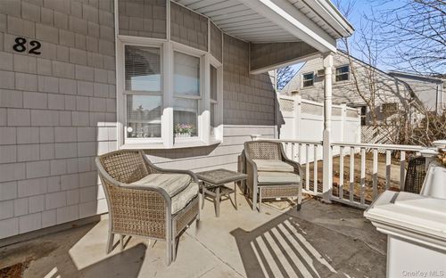 82 Barnyard Lane, Hempstead, NY, 11756 | Card Image