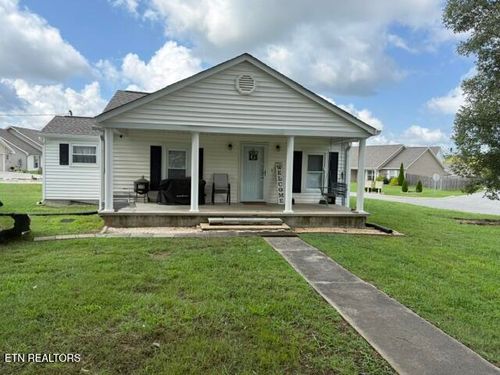 2105 Farris Rd, Maryville, TN, 37803 | Card Image