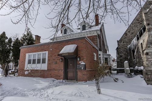 apt-1a-644 Park Pl, Niagara Falls, NY, 14301-1055 | Card Image