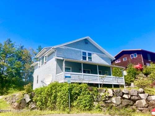 1400 Kelsey Ct, Craig, AK, 99921 | Card Image