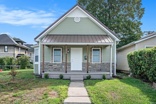 214 E Clinton St, Goshen, IN, 46528-3341 | Card Image