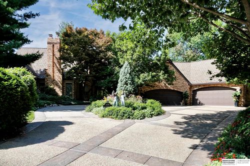 1108 S 113th Plz, Omaha, NE, 68144-1870 | Card Image
