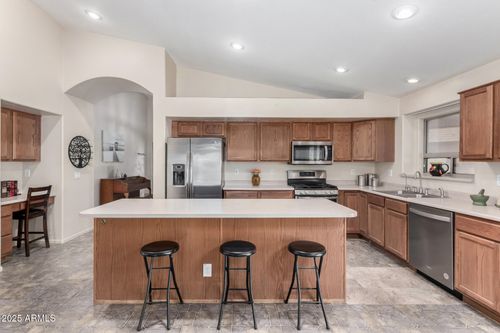 9521 W Ruth Ave, Peoria, AZ, 85345-7749 | Card Image