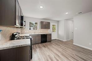 Residential Lease in Angleton 5