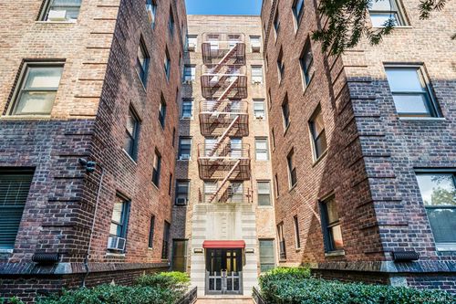 3c-3017 Riverdale Ave, Bronx, NY, 10463-3610 | Card Image