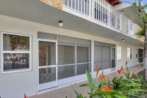 303-860 Se 6th Avenue, Deerfield Beach, FL, 33441 | Card Image