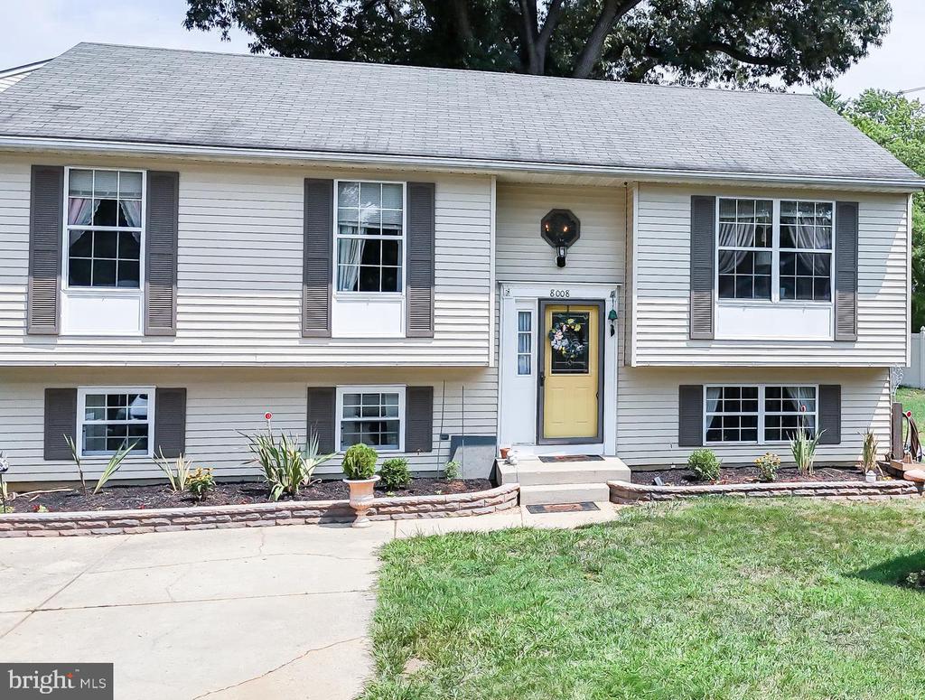 Helonias Ct, Pasadena, MD 21122