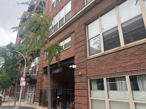 527-1500 W Monroe St, Chicago, IL, 60607-2426 | Card Image
