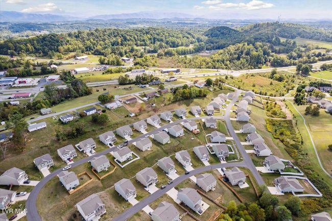 847 Barley Loop, House other with 4 bedrooms, 3 bathrooms and null parking in Jonesborough TN | Image 35