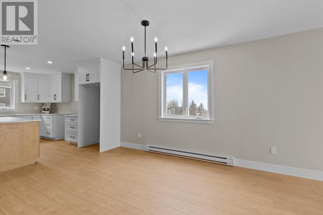 14 Carol Cres, Home with 5 bedrooms, 4 bathrooms and null parking in Paradise NL | Image 6