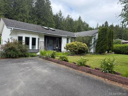 5890 Beaver Harbour Rd, Port Hardy, BC, V0N2P0 | Card Image