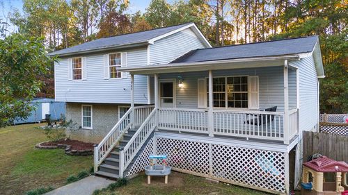 988 Davenport Rd, Dalton, GA, 30721-5729 | Card Image