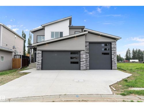 1 Evergreen Cres, Calmar, AB, T0C | Card Image