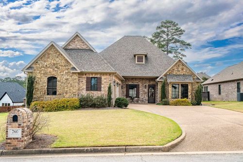 260 Arlington Park Dr, Hot Springs, AR, 71901-7899 | Card Image