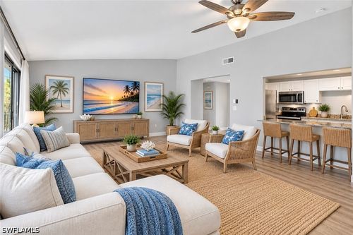 533 Landmark Dr, NAPLES, FL, 34112-5247 | Card Image