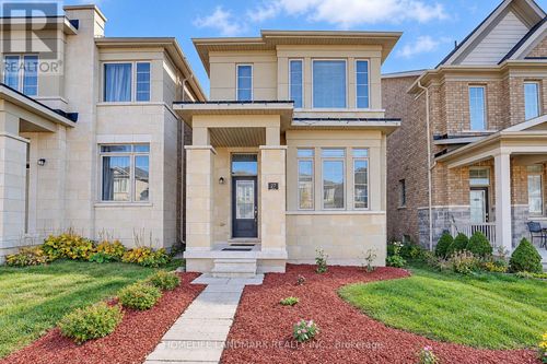 27 Applegate Drive, East Gwillimbury (Sharon), ON, L9N0R2 | Card Image