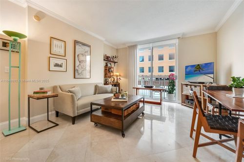 apt-511-2030 S Douglas Rd, Coral Gables, FL, 33134-4623 | Card Image