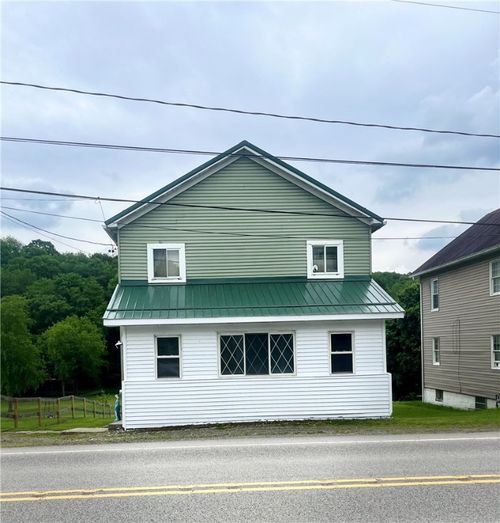 7337 Route 85 Hwy N, Beyer, PA, 16211-0027 | Card Image