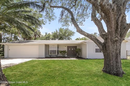 1035 Country Club Blvd, Titusville, FL, 32780-4623 | Card Image