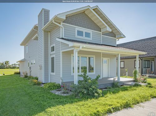 3652 Prairie Grv, South Sioux City, NE, 68776-3427 | Card Image