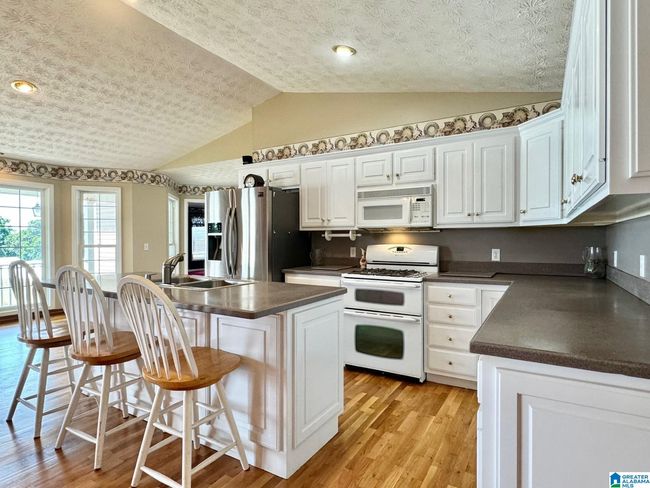 2400 County Road 56, House other with 4 bedrooms, 3 bathrooms and null parking in Wedowee AL | Image 5