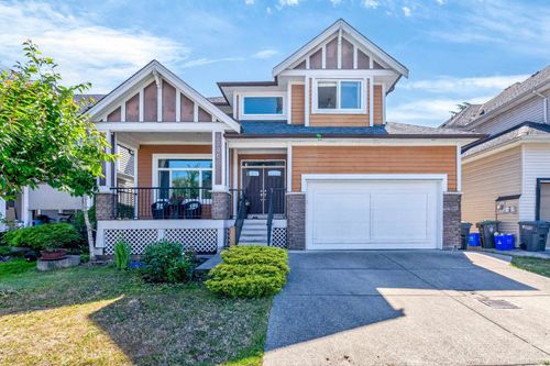 7336 201b St, Langley, BC, V2Y3G3 | Card Image
