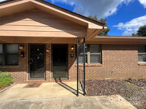 apt-i-201 Arthur Dr, Thomasville, NC, 27360-6207 | Card Image