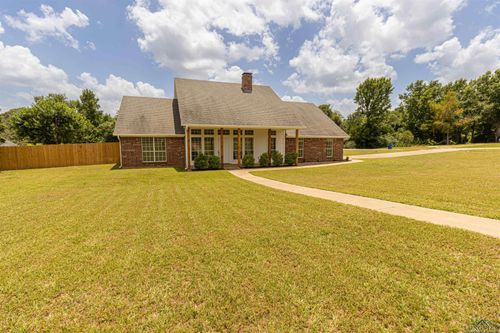 22002 Stage Coach Dr, Chandler, TX, 75758-7041 | Card Image