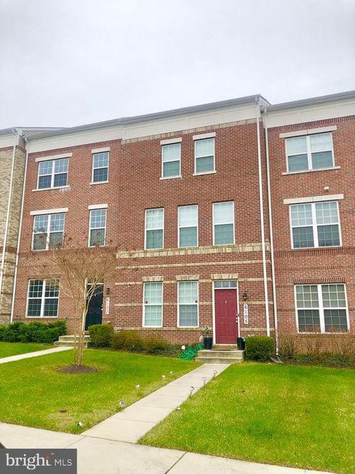 6105 Hanlon St, CAPITOL HEIGHTS, MD, 20743-3260 | Card Image