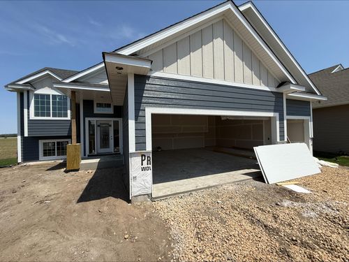2641 213th St W, Farmington, MN, 55024-1296 | Card Image