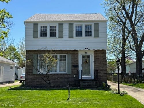 440 Wayne Ave, Akron, OH, 44301-3152 | Card Image