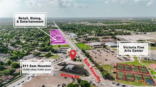 911 Sam Houston Dr, Victoria, TX, 77901-4550 | Card Image