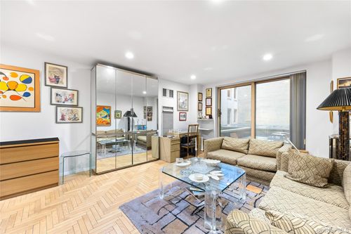 apt-4d-106 Central Park S, New York, NY, 10019-1568 | Card Image