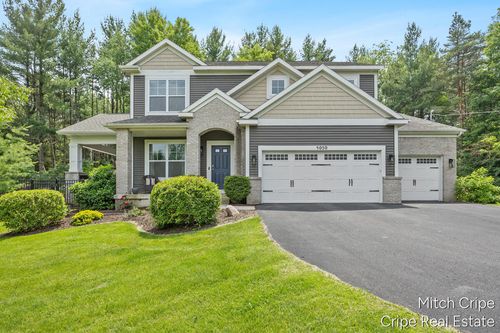 5050 Tiamo Ln, Rockford, MI, 49341-7716 | Card Image