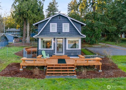 6937 Chico Way Nw, Bremerton, WA, 98312-1029 | Card Image